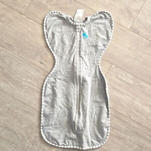 Love to dream swaddle baby size small Sleeping Sack Pajamas Newborn